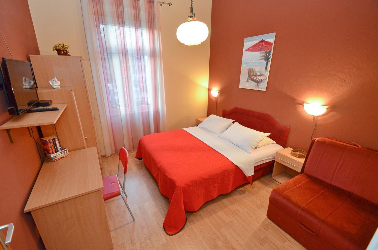 Apartments Vojin Risan Eksteriør bilde